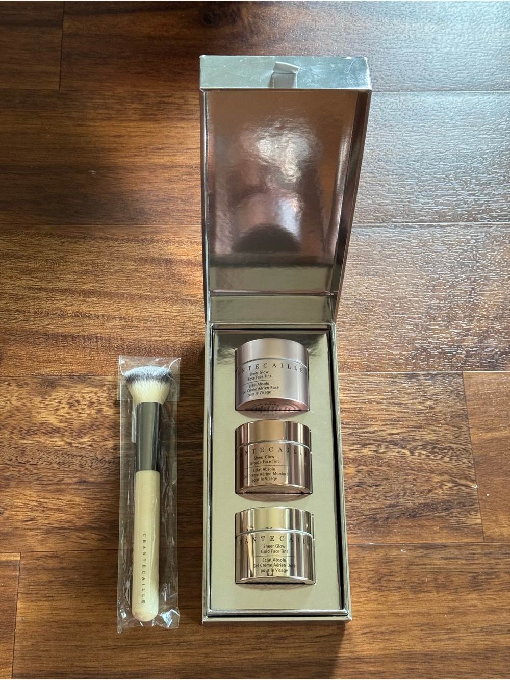 Chantecaille SHEER GLOW FACE TINT TRIO• included the new brush • check photos